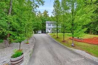 184 Jefferson Drive, Hillsborough, NH 03244