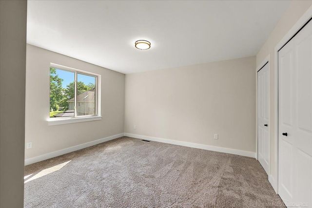 49309 Bayshore Drive, Chesterfield Twp, MI 48047