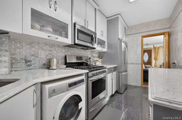 102-08 62nd Road, Forest Hills, NY 11375