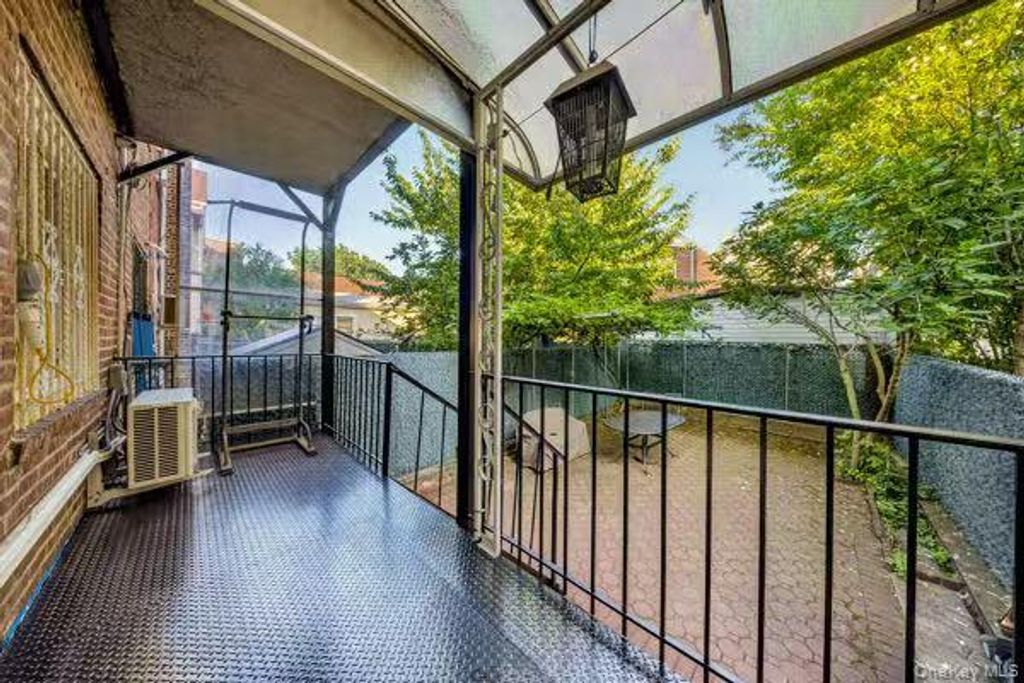 102-08 62nd Road, Forest Hills, NY 11375 — photo 3