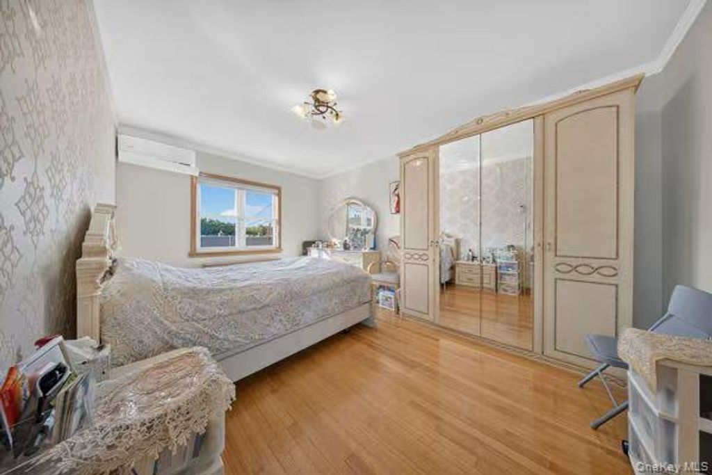 102-08 62nd Road, Forest Hills, NY 11375 — photo 4