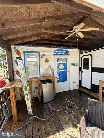 BLOCK 11 LOT 14 HOT SPRINGS AVE, Falling Waters, WV 25419