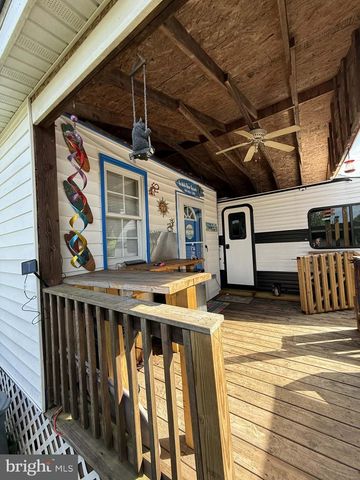 BLOCK 11 LOT 14 HOT SPRINGS AVE, Falling Waters, WV 25419