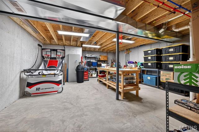 127 Columbia Meadows Lane, O'fallon, MO 63366