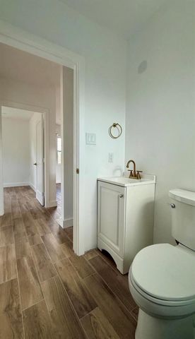 24 SW 10th Avenue, Delray Beach, FL 33444