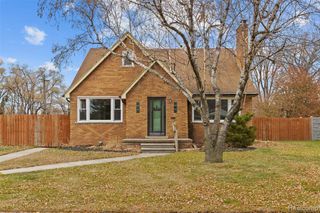3135 Los Angeles Avenue, Warren, MI 48091