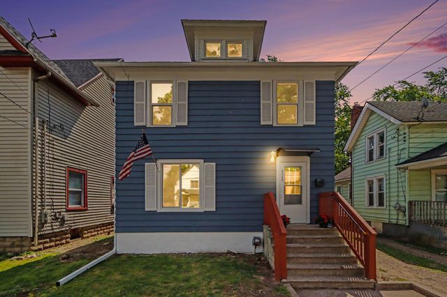 1117 Mills Street, Kalamazoo, MI 49001
