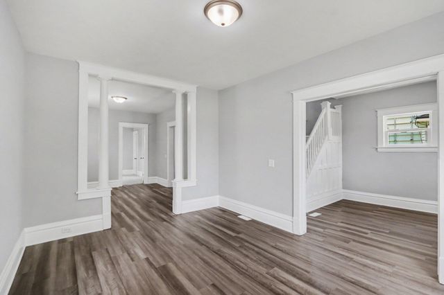 1117 Mills Street, Kalamazoo, MI 49001