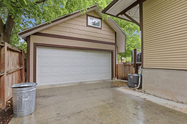 2115 S Grand Blvd Blvd, Spokane, WA 99203