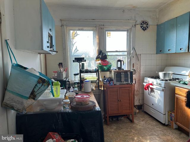 6607 UPLAND ST, Philadelphia, PA 19142