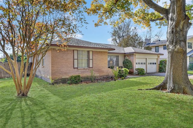 12118 Ridgefair Place, Farmers Branch, TX 75234