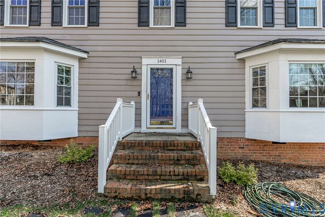 1401 Traway Dr, North Chesterfield, VA 23235