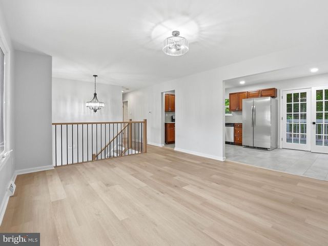 33 BRIARCLIFF RD, Atco, NJ 08004