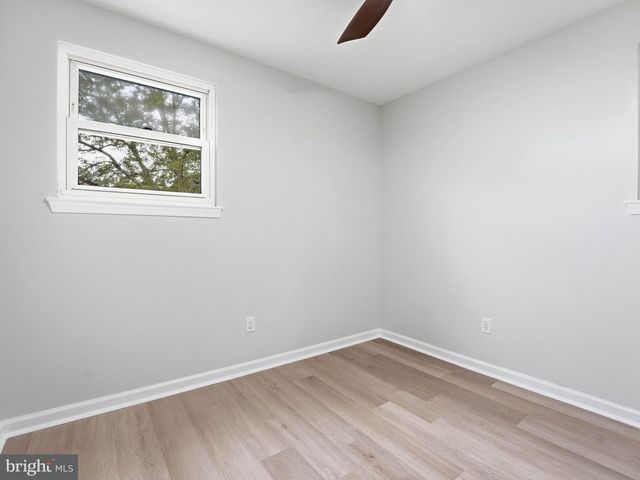 33 BRIARCLIFF RD, Atco, NJ 08004