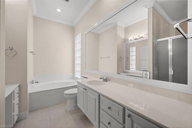 6044 Andros WAY, Naples, FL 34119