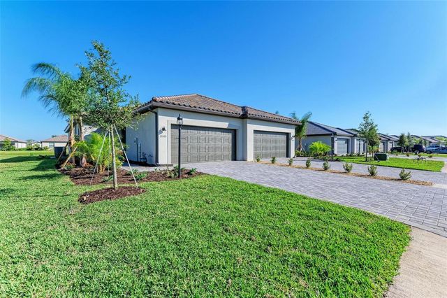 15503 SUNNY DAY DRIVE, Bradenton, FL 34211