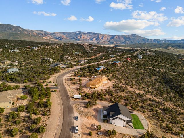 1066 S PANORAMA DR, Cedar City, UT 84720