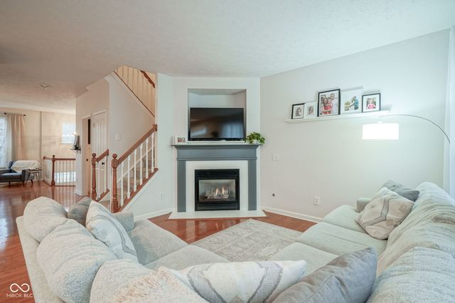 1104 Cavendish Drive, Carmel, IN 46032