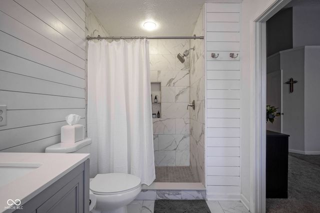 1104 Cavendish Drive, Carmel, IN 46032