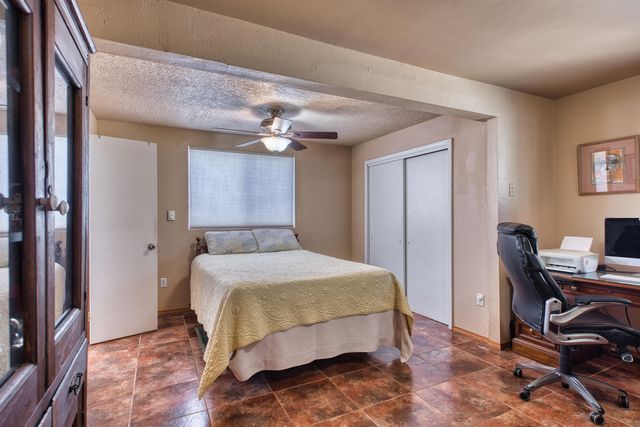 6800 Orphelia Avenue NE, Albuquerque, NM 87109