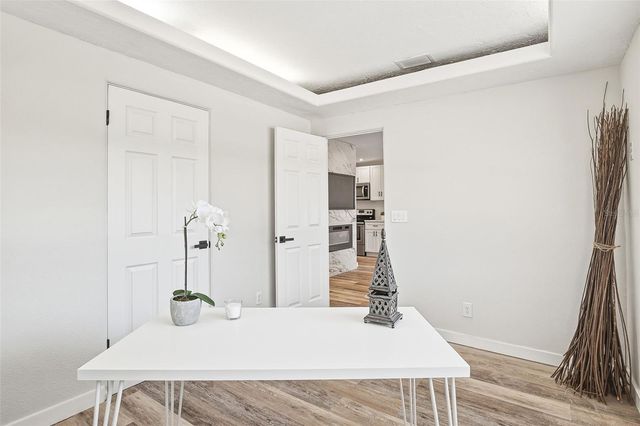 5410 ISABELLA AVENUE, Sarasota, FL 34235