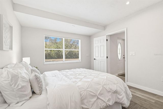 5410 ISABELLA AVENUE, Sarasota, FL 34235