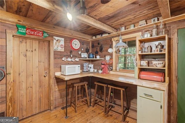 85 Clear Lake Court, Ellijay, GA 30540