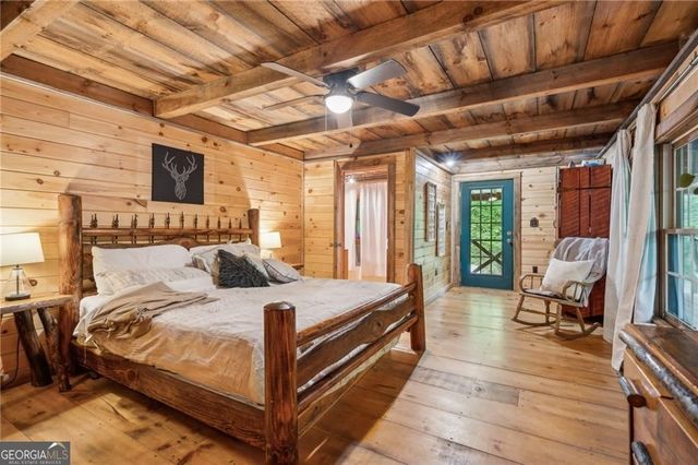 85 Clear Lake Court, Ellijay, GA 30540