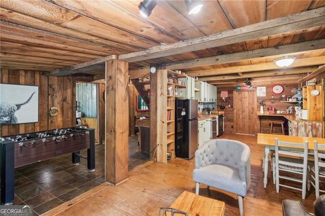 85 Clear Lake Court, Ellijay, GA 30540