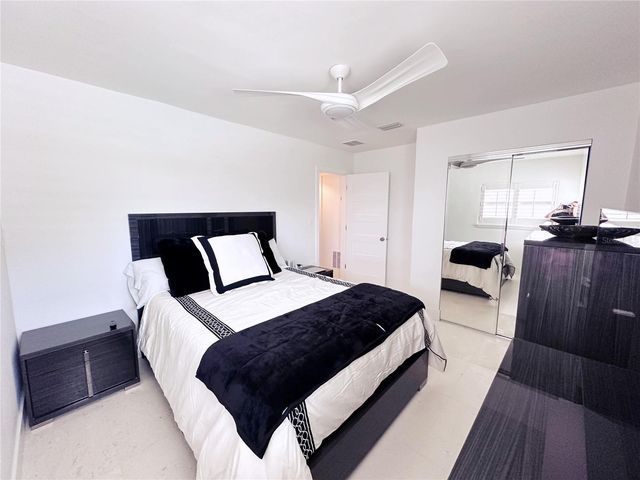155 112TH AVENUE A, Treasure Island, FL 33706
