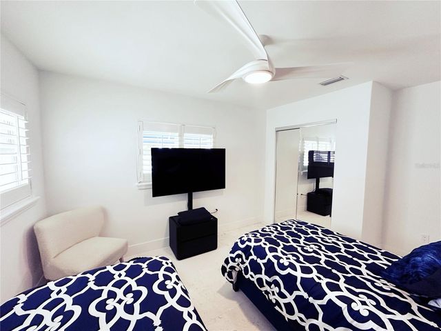 155 112TH AVENUE A, Treasure Island, FL 33706