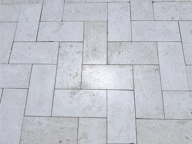 155 112TH AVENUE A, Treasure Island, FL 33706