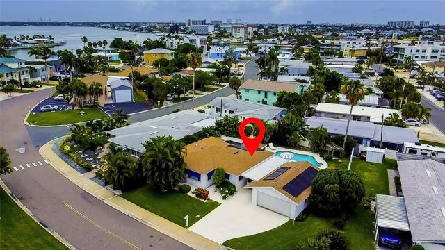 155 112TH AVENUE A, Treasure Island, FL 33706