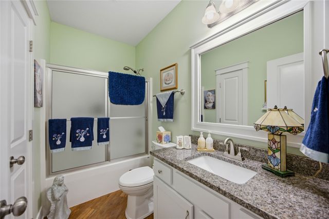 2245 NW State Street, Ankeny, IA 50023