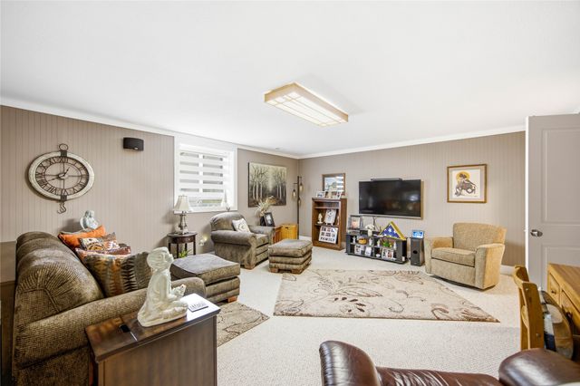 2245 NW State Street, Ankeny, IA 50023