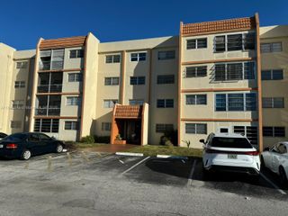 2401 NW 41st Ave 205, Lauderhill, FL 33313