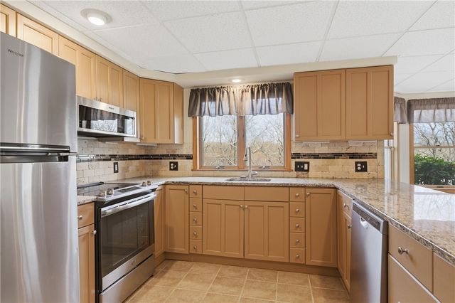 46 Timberland Drive, Lincoln, RI 02865