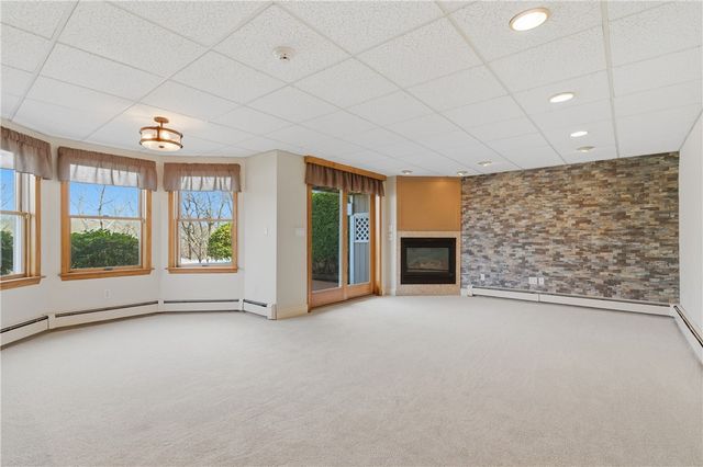 46 Timberland Drive, Lincoln, RI 02865