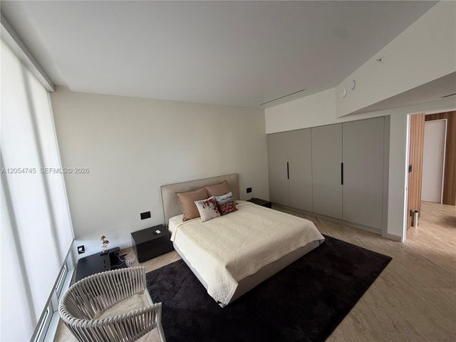 16425 Collins Avenue OS18A, Sunny Isles Beach, FL 33160