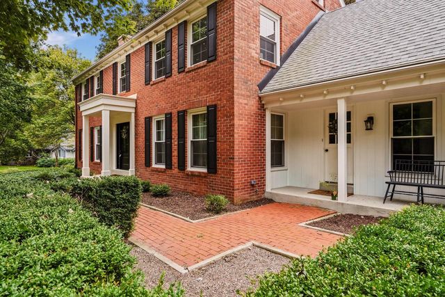 9931 N Otto ROAD, Mequon, WI 53092