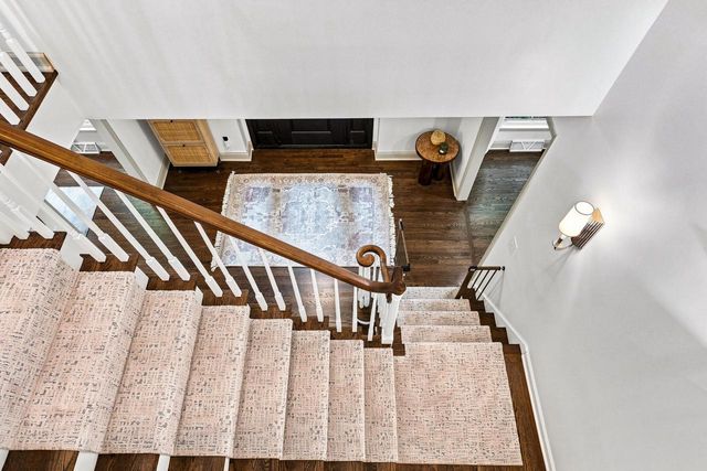 9931 N Otto ROAD, Mequon, WI 53092