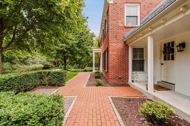 9931 N Otto ROAD, Mequon, WI 53092