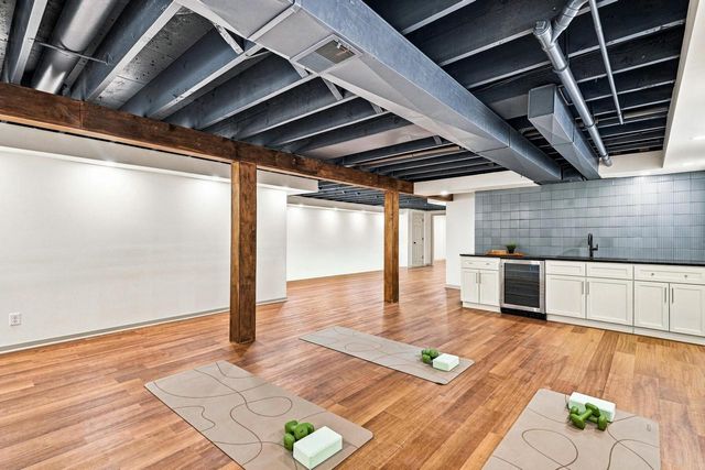 9931 N Otto ROAD, Mequon, WI 53092