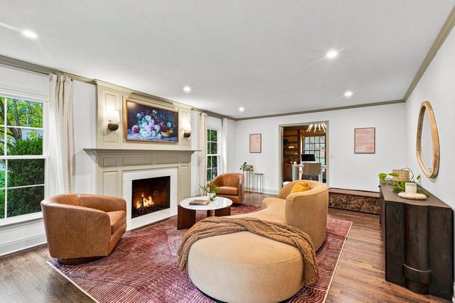 9931 N Otto ROAD, Mequon, WI 53092