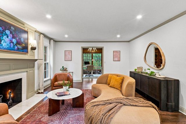 9931 N Otto ROAD, Mequon, WI 53092