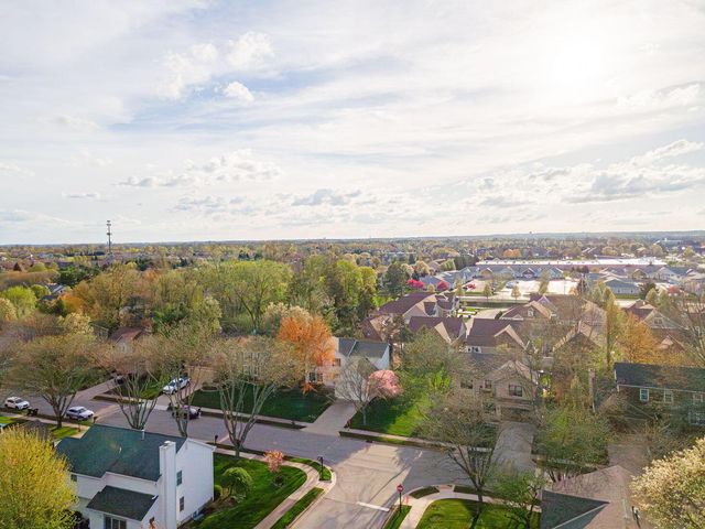 255 Winter Hill Place, Powell, OH 43065