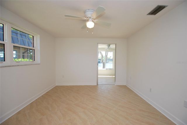 4136 STRATFORD DRIVE 4136, New Port Richey, FL 34652