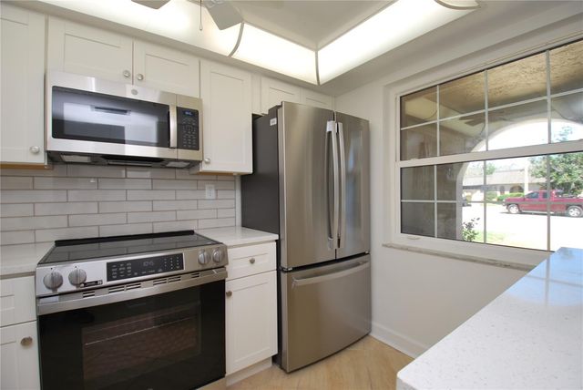 4136 STRATFORD DRIVE 4136, New Port Richey, FL 34652