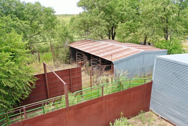 907 Co Rd 3, Turkey, TX 79261