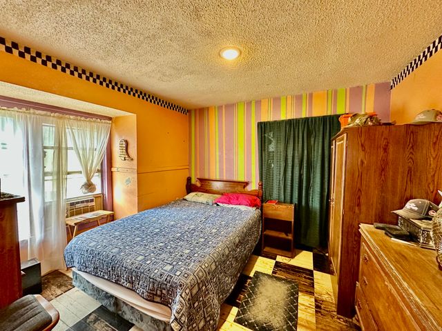 907 Co Rd 3, Turkey, TX 79261